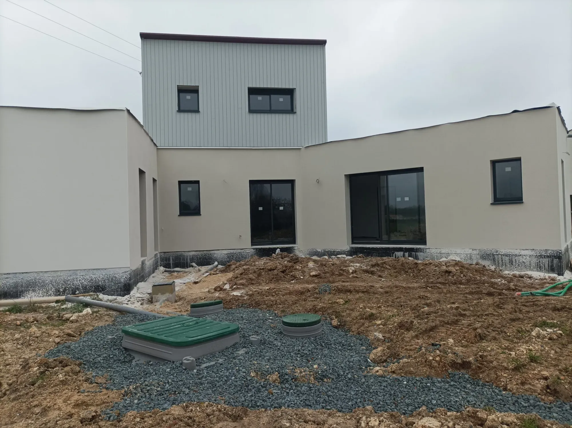 chantier-maison-posytec-en-cours-de-realisation-scaled